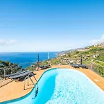 Daire Brava Ribeira Brava